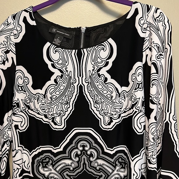 INC fun little dress. Lined, multi colored size M - Picture 2 of 5